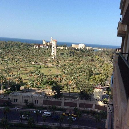 Sea & Garden View At Al-Muntazh Towers - إطلاله علي البحر و حدائق قصر المنتزه Διαμέρισμα Αλεξάνδρεια Εξωτερικό φωτογραφία
